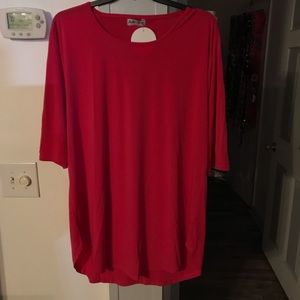 Knit tunic NWT. Smoke free